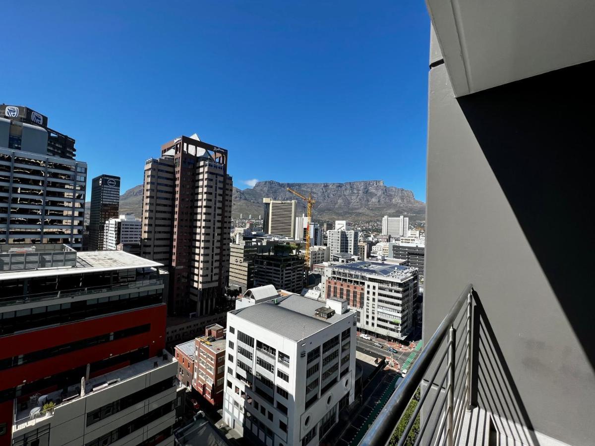 Urban Elephant 16 On Bree Cape Town Bagian luar foto